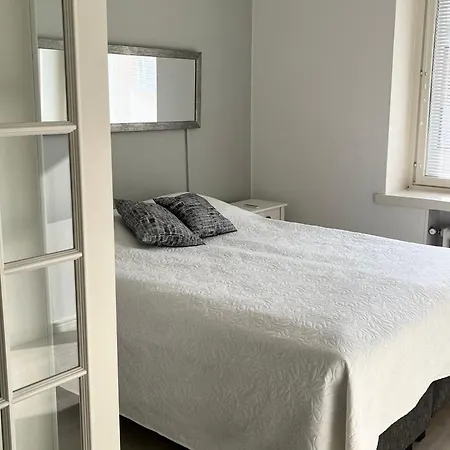 Apartment Easystay - Paeaeskylaenrinne *